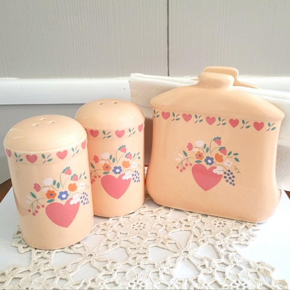 Vintage 80s Salt & Pepper Shaker & Napkin Holder Lot